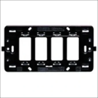BTICINO BT504S Houder fuer modulair Schalterprogramm