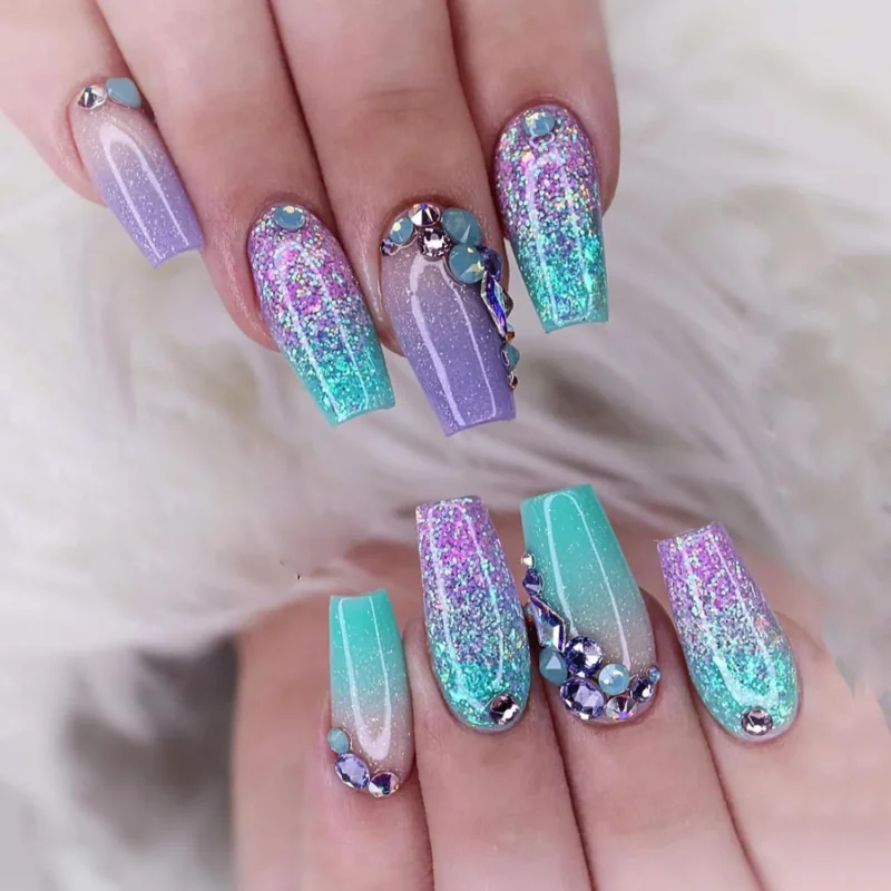 24 Stück Lila Blau Farbverlauf French Kunstnägel mit Strass - Mittel