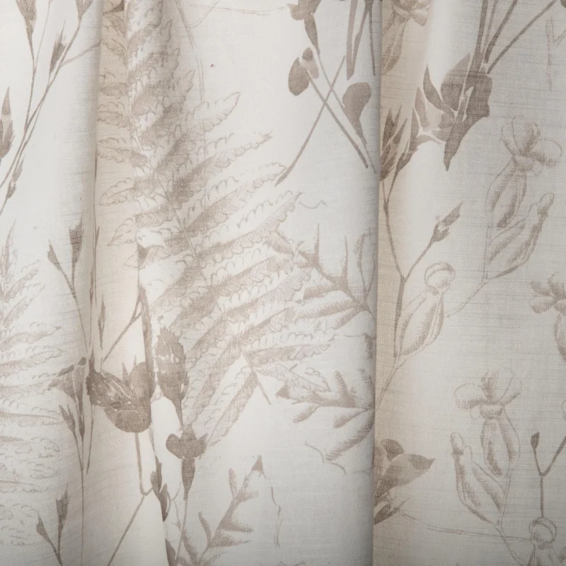 Blumige Voile Stoff Meterware in braun