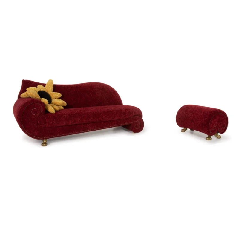 Bretz Gaudi Stoff Sofa Garnitur Rot Dreisitzer inkl. Kissen Hocker #15253