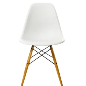Eames Plastic Side Chair DSW, Ahorn von Vitra