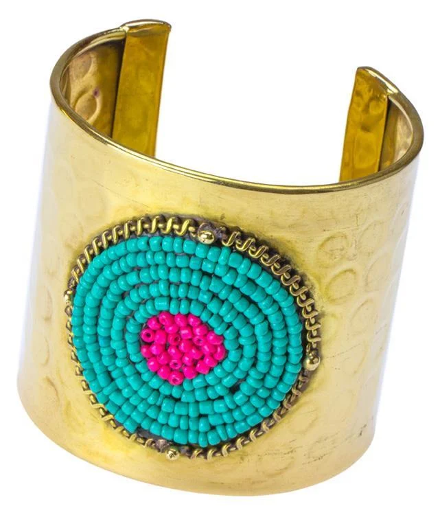 Messing Armreif gold Perlen Kreise gehämmert rosa türkis breit nickelfrei verstellbar antik Tribal - chic - net.de